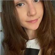 Buongiorno a tutti!
Sono una ragazza italiana di 27 anni, che ha vissuto per un totale di 10 anni in Giappone e in Corea!
Offro lezioni per imparare le seguenti lingue: Italiano, Coreano e Inglese.
Offro anche lezioni come aiuto compiti e traduzioni.